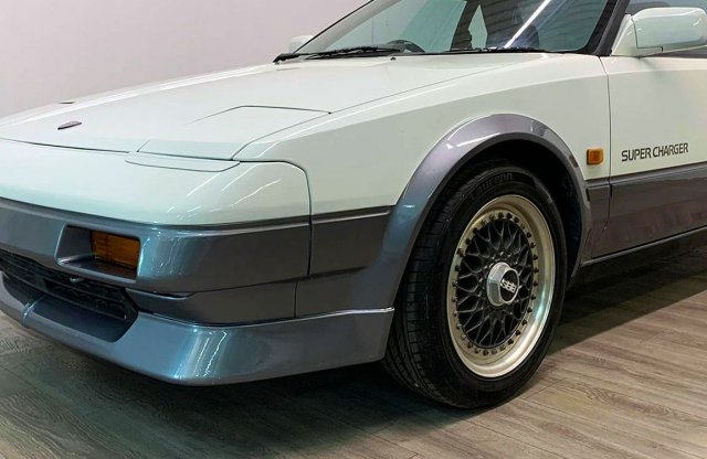 Rendkívül ritka Toyota keresi új gazdáját