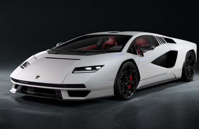 Nem rejtegetik tovább a Lamborghini Countach reinkarnációját