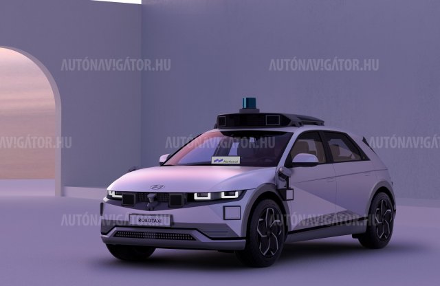 Önvezető taxi lesz a Hyundai IONIQ 5-ből