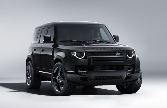 A nevem Bond - Land Rover Defender Bond
