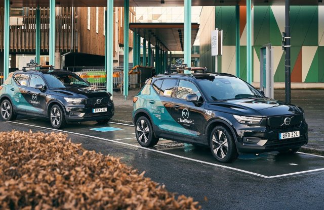 Élesben tölti vezeték nélkül autóit a Volvo