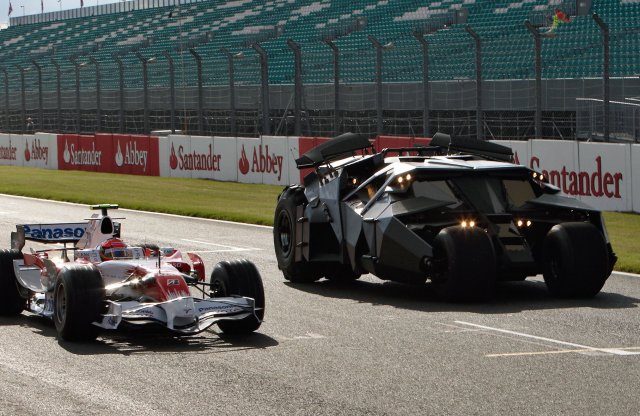 Ennyibe kerülne lízingelni egy Batmobile-t