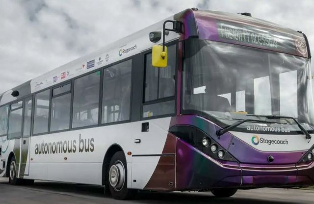Már éles tesztüzemben a sofőr nélküli buszok Skóciában