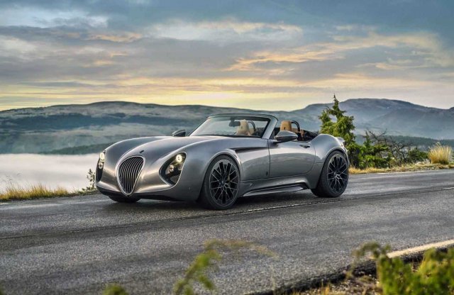 Egy közel 700 lóerős kabrióval tér vissza a Wiesmann