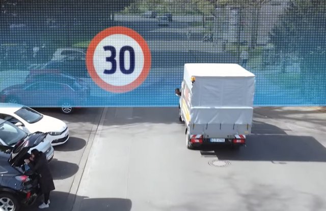 Viszlát, gyorshajtó csomagfutárok? Íme a Ford legújabb kütyüje!