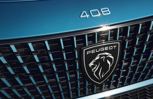 Derült égből villámcsapás: jön a Peugeot 408!