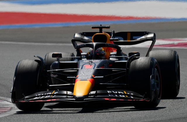Ferrari baki és Red Bull győzelem a Francia Nagydíjon