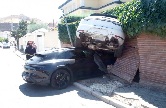 Villany-Porsche a benzines ellen: Taycan tört Macant Madridban