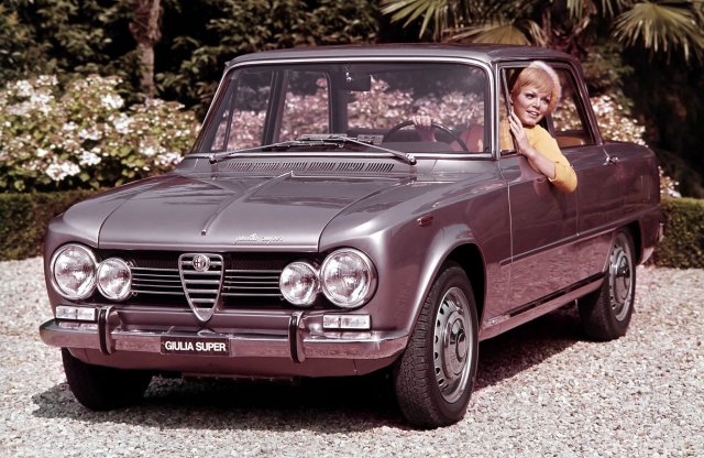 Dehát ez egy Zsiguli! - 60 éves az Alfa Giulia