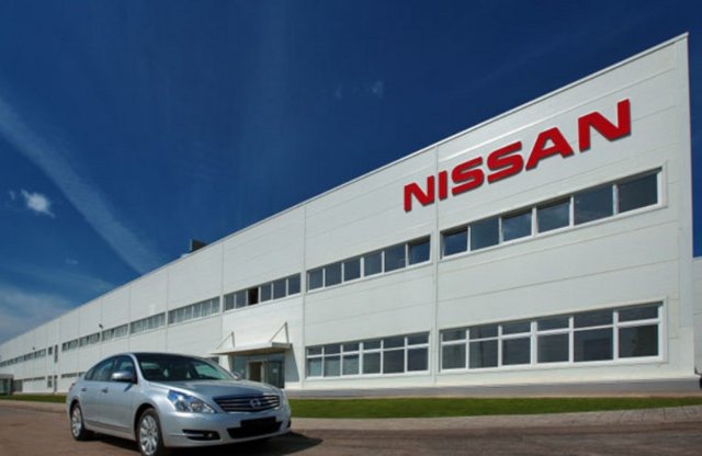 Kivonul az oroszoktól a Nissan is