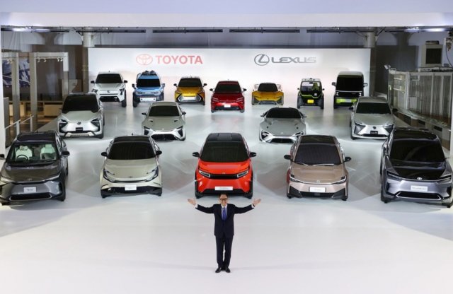 Új stratégiával megy az emisszió ellen a Toyota