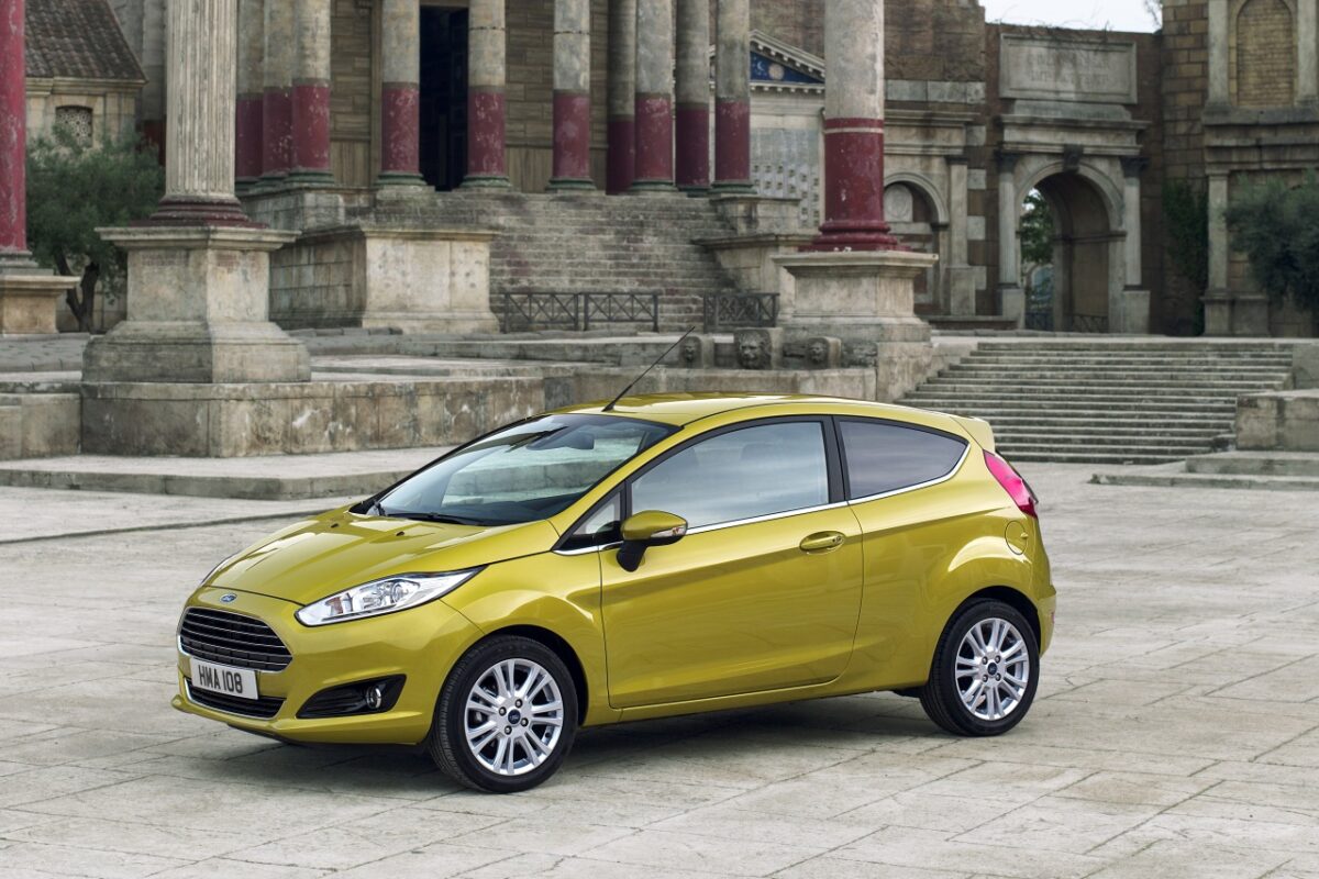 FORD FIESTA