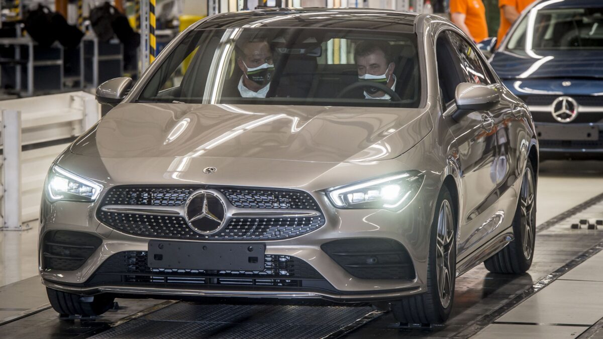 MERCEDES-BENZ