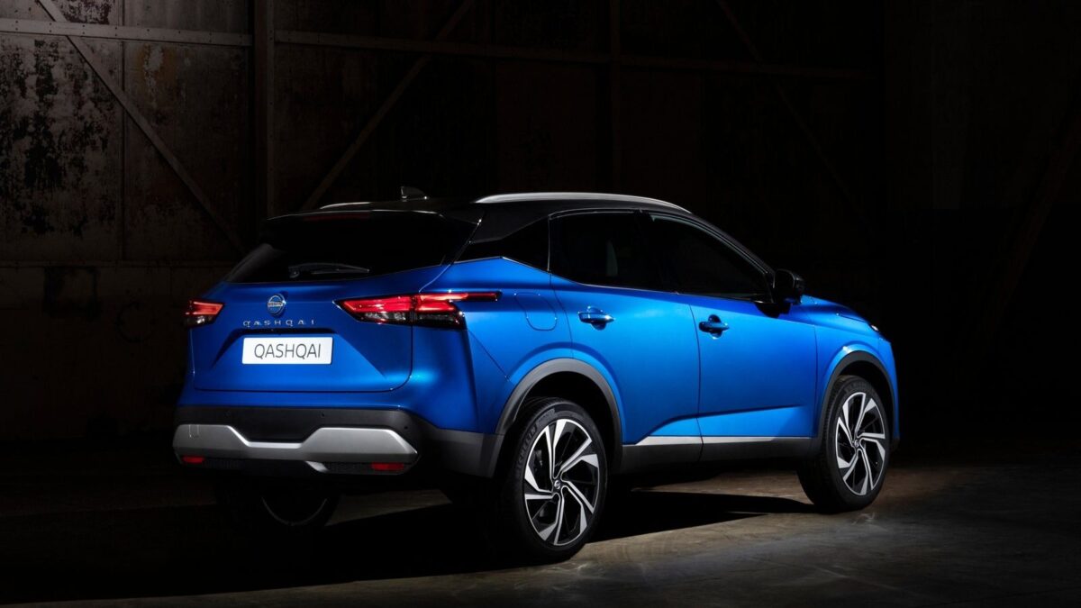 NISSAN