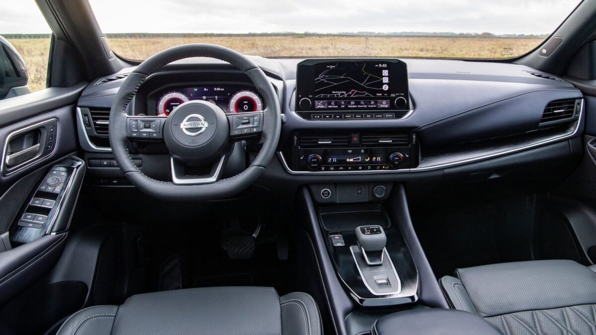 NISSAN