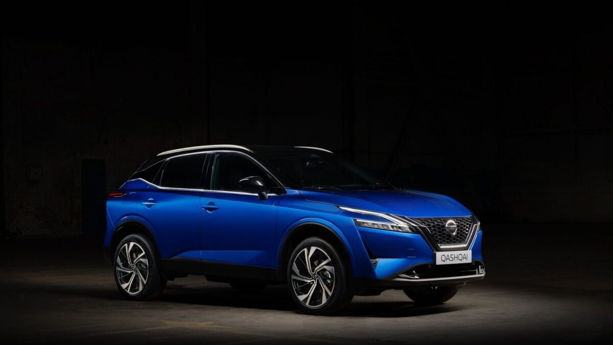 NISSAN