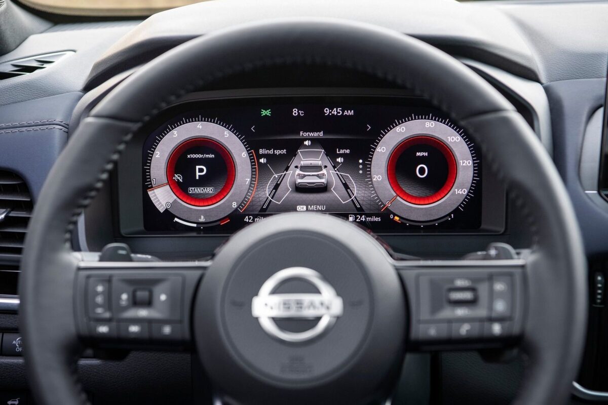 NISSAN