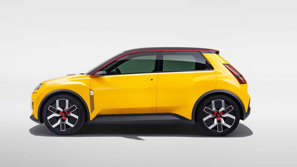 RENAULT