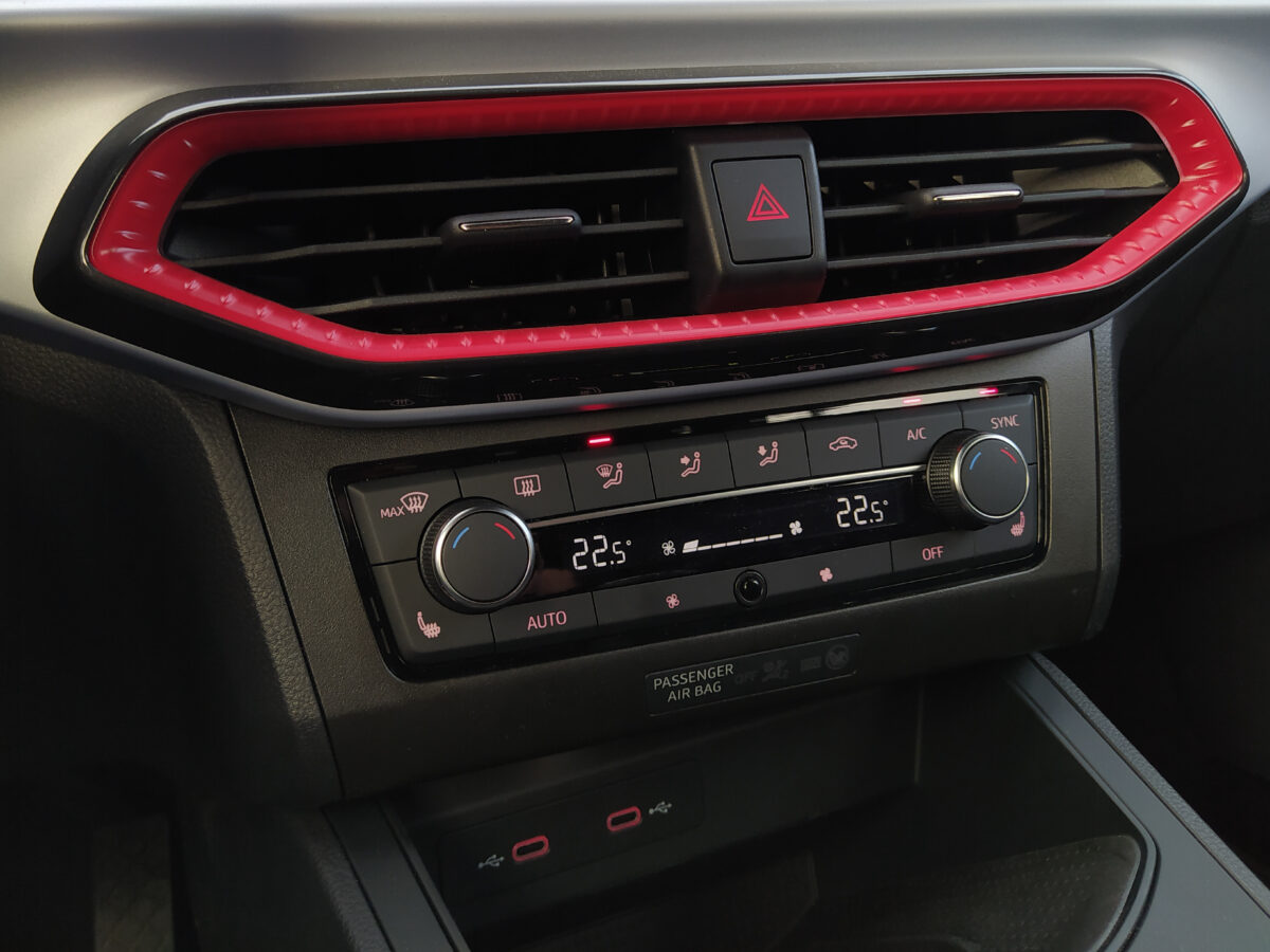 SEAT