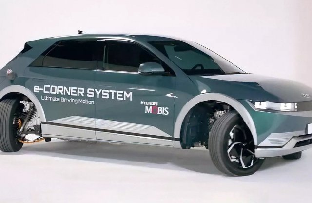 Rák módjára képes oldalazni a Hyundai Ioniq 5 e-Corner