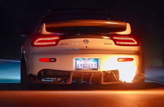 Ettől rákívánsz a Wankel-motoros Mazdákra!