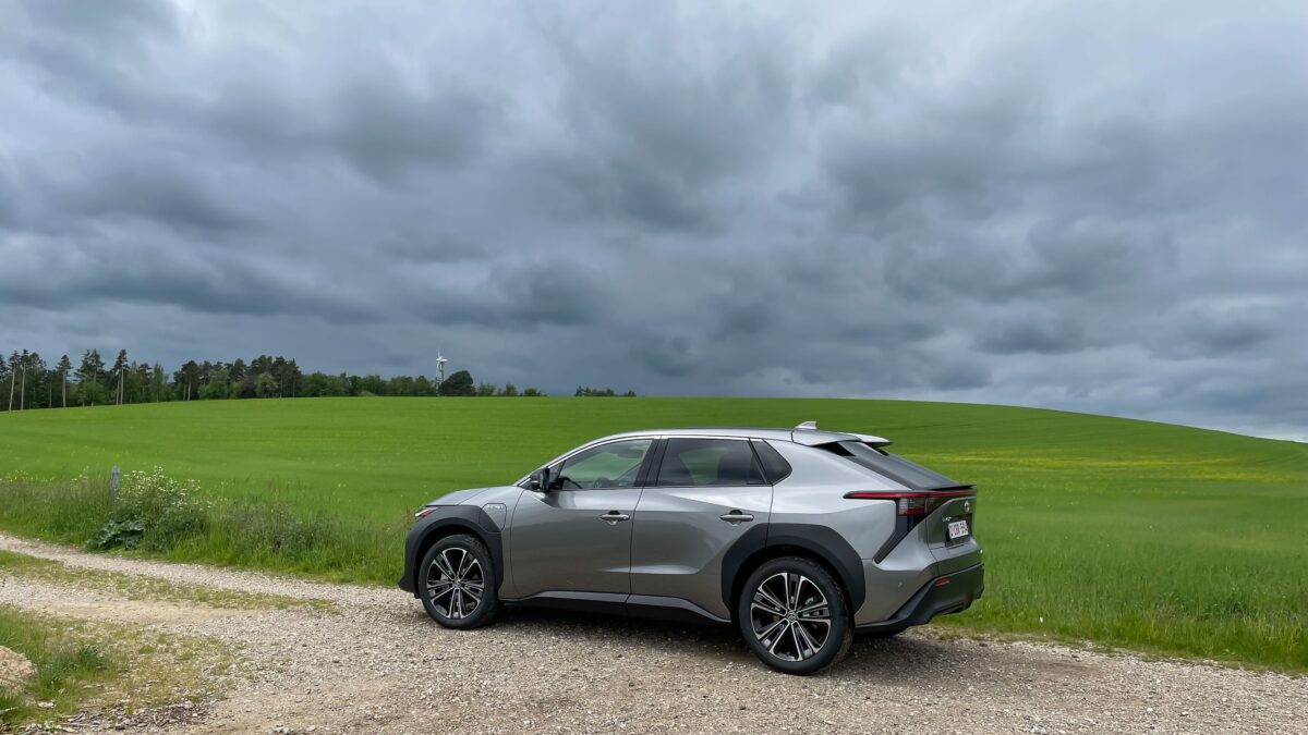 TOYOTA