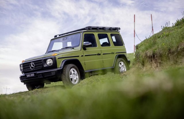 Múltidéző G osztállyal ünnepel a Mercedes
