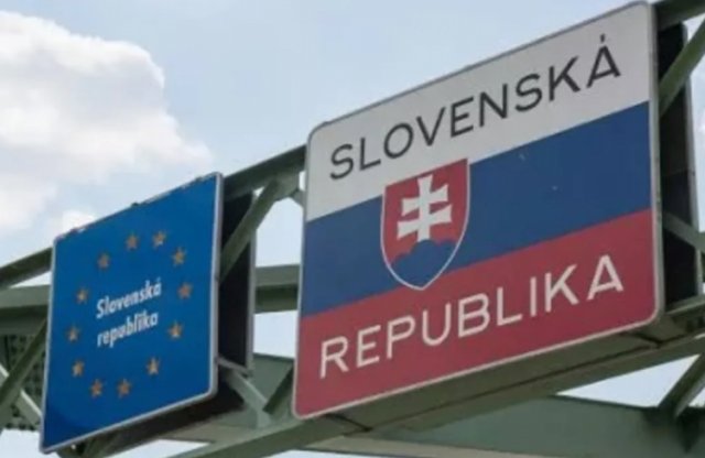 Újra ellenőriznek majd a szlovák határon