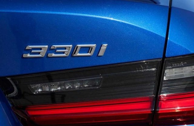 Legrégebbi hagyományát hagyhatja el a BMW
