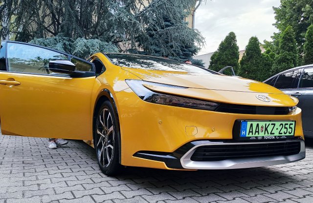 Budapesten láttuk az új Toyota Priust!