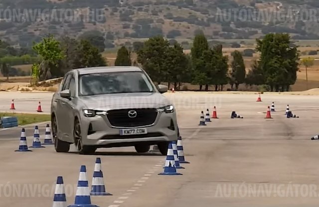 Meg sem kottyant a jávorszarvasteszt a Mazda CX-60-nak