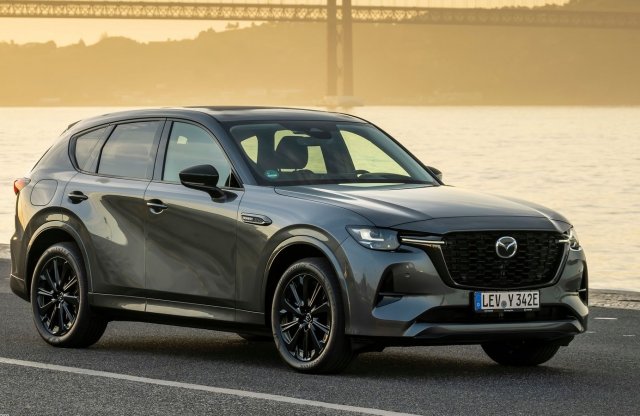 A Mazda sem szeretné elengedni a dugattyús motorokat