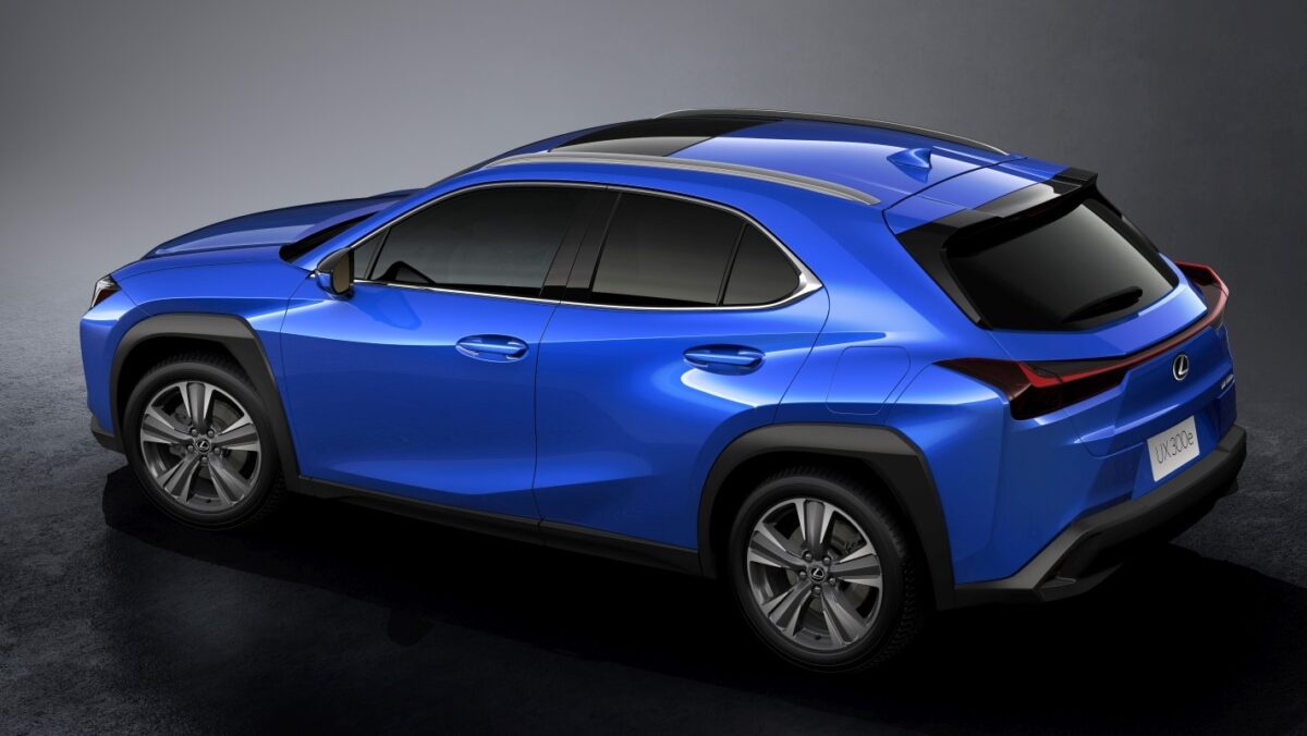 LEXUS UX