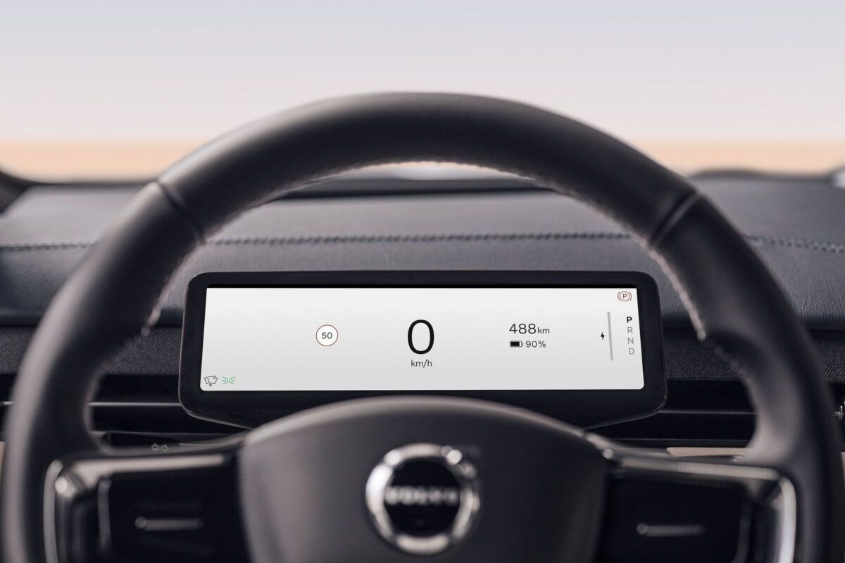 VOLVO