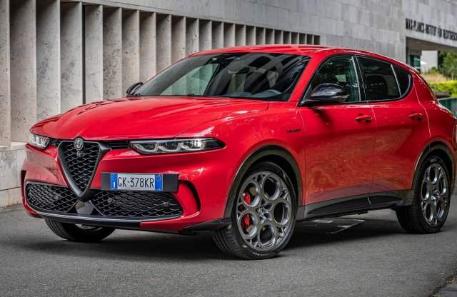 Végre nyereséges az Alfa Romeo, eladási rekordra készülnek