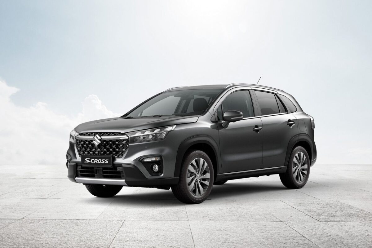 SUZUKI S-CROSS