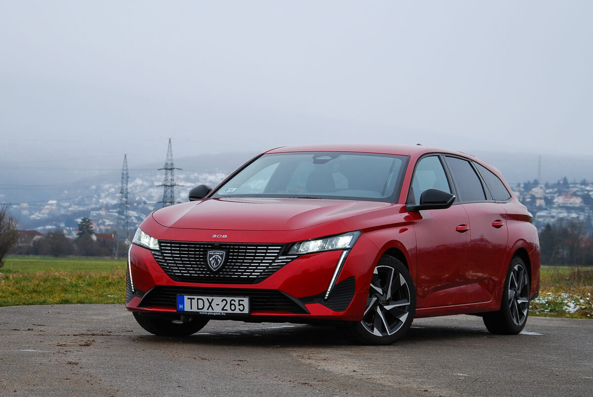 PEUGEOT 308