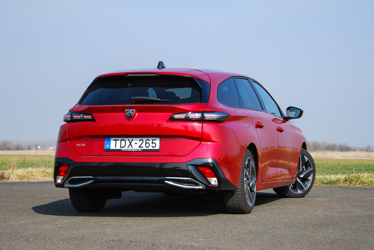 PEUGEOT 308