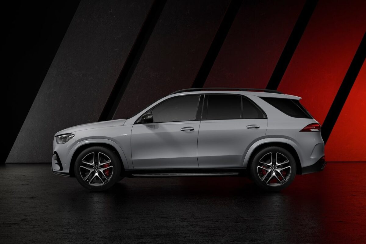 MERCEDES-AMG