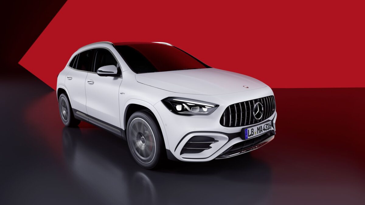 MERCEDES-BENZ GLA-OSZTÁLY