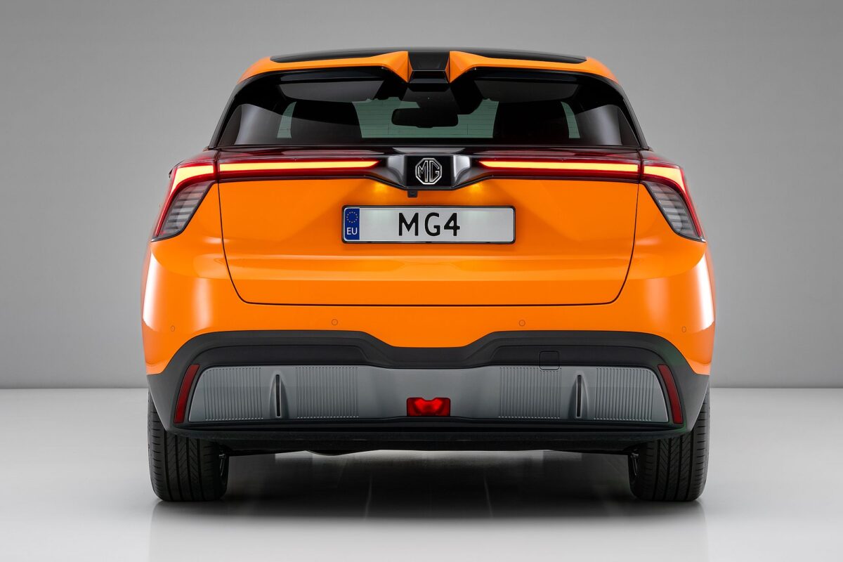 MG