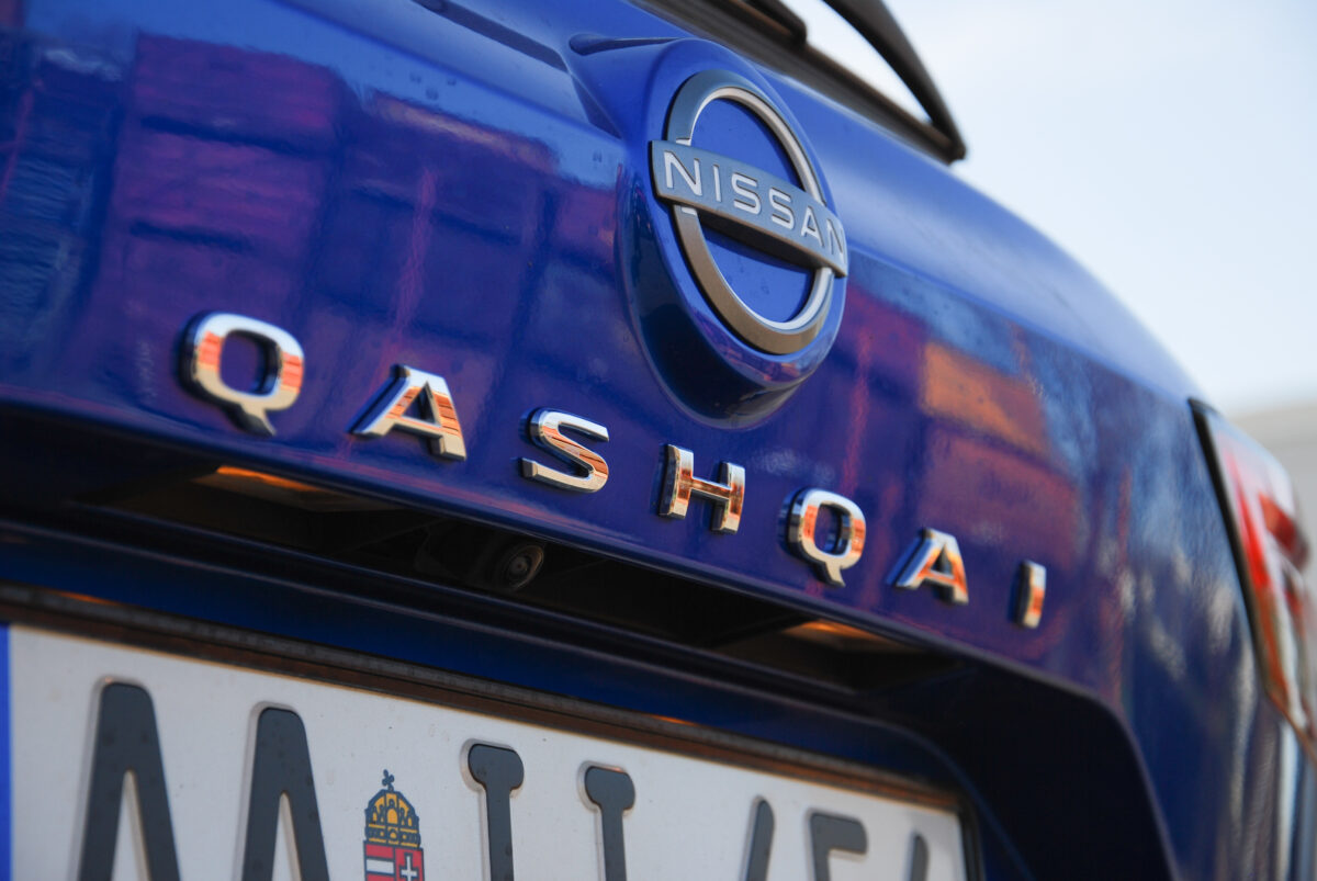 NISSAN QASHQAI
