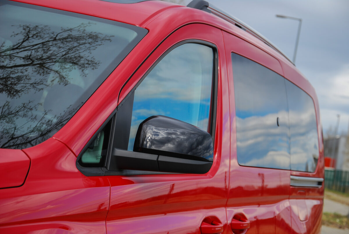 FORD TOURNEO