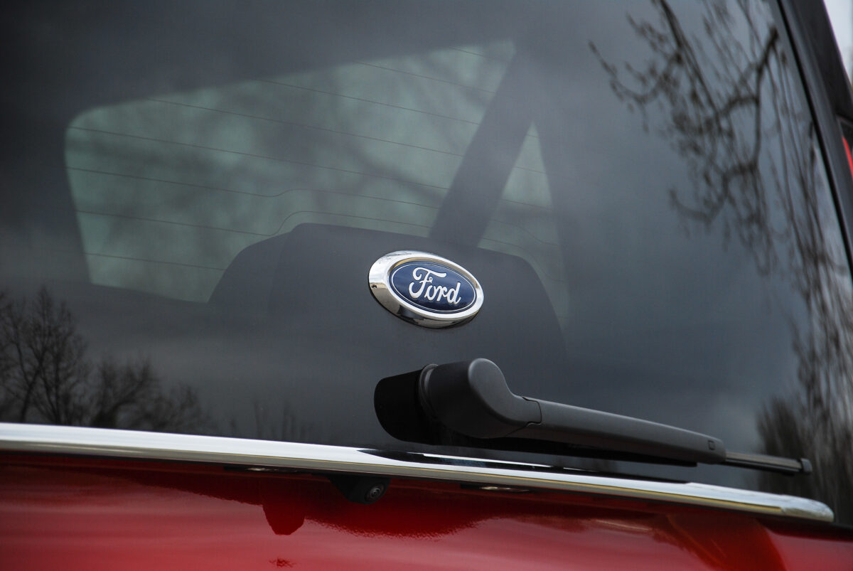 FORD TOURNEO