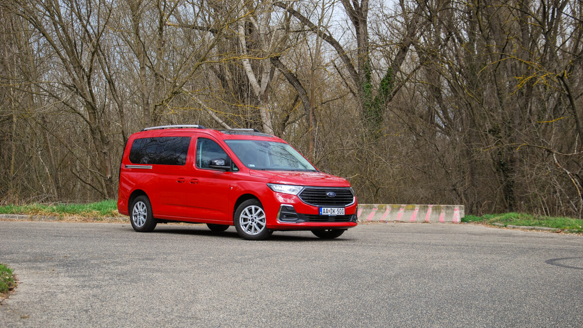 FORD TOURNEO
