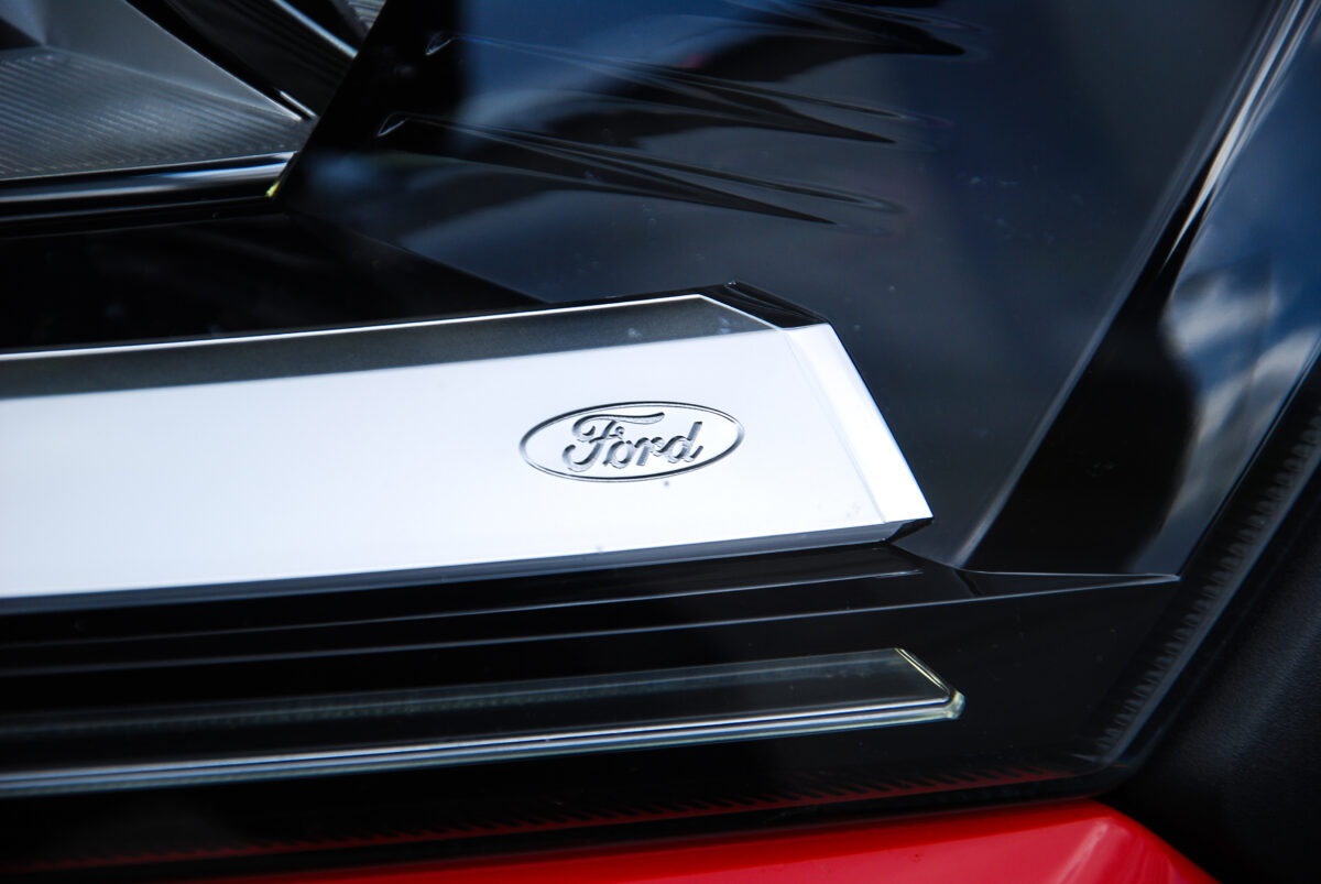 FORD TOURNEO