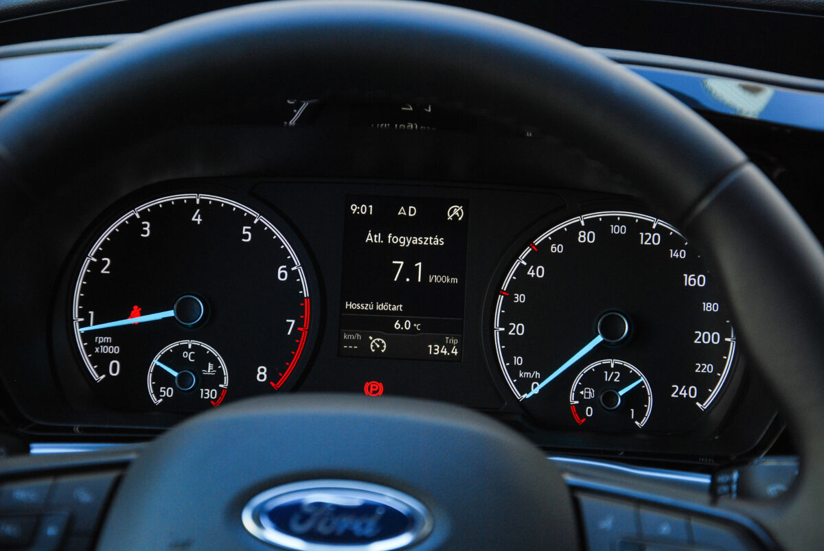 FORD TOURNEO