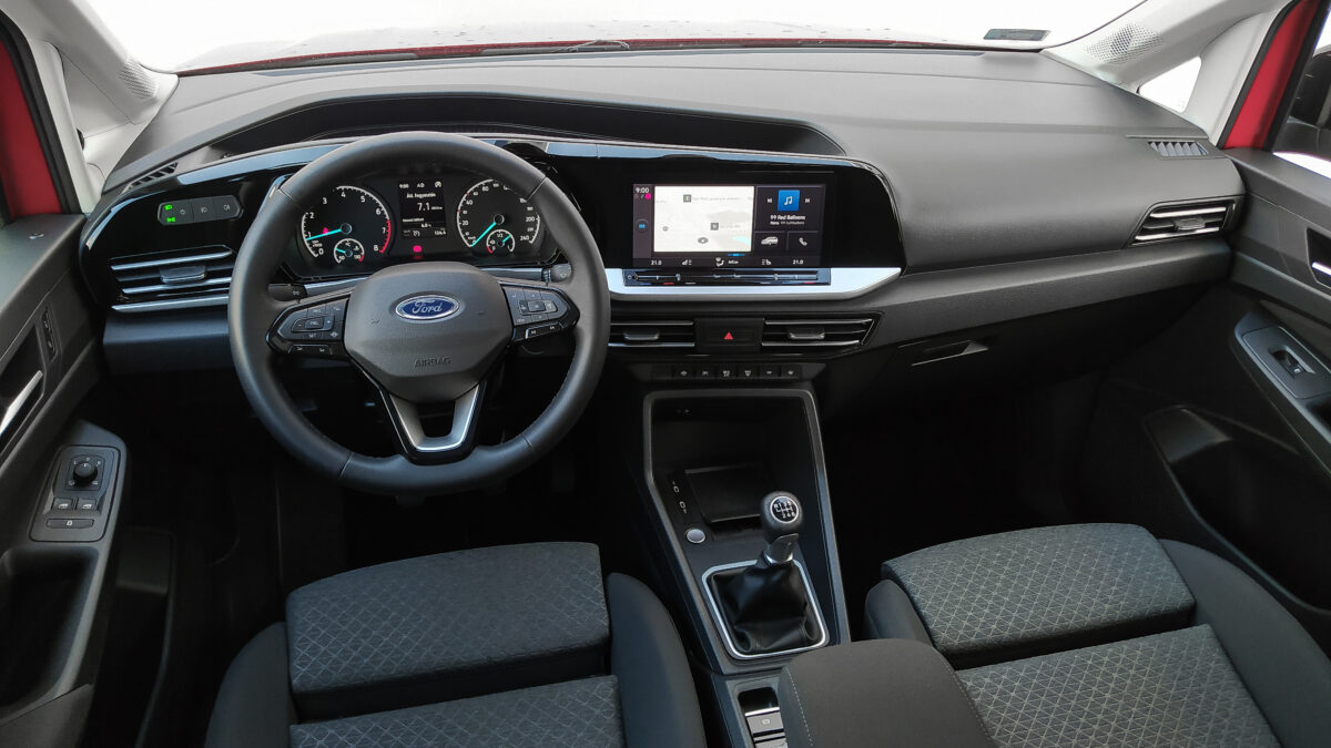 FORD TOURNEO