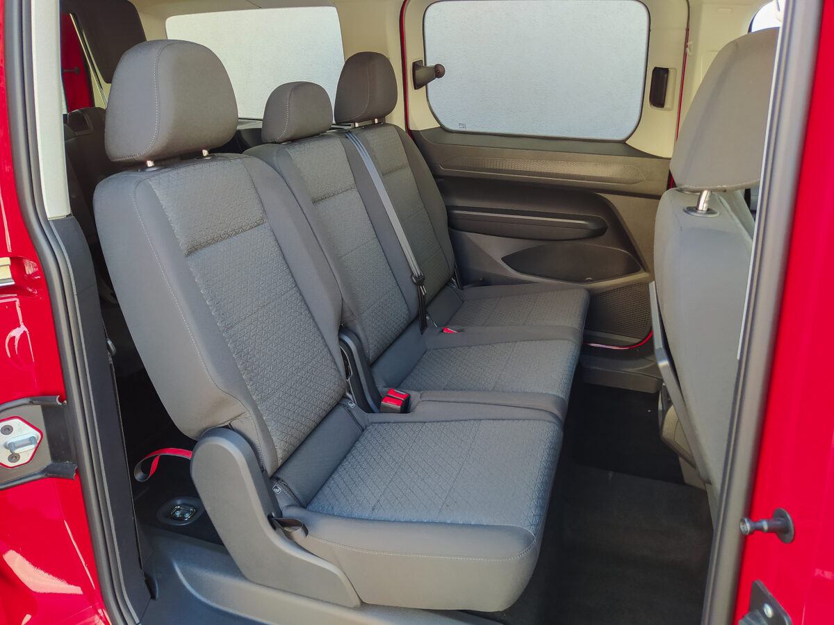 FORD TOURNEO