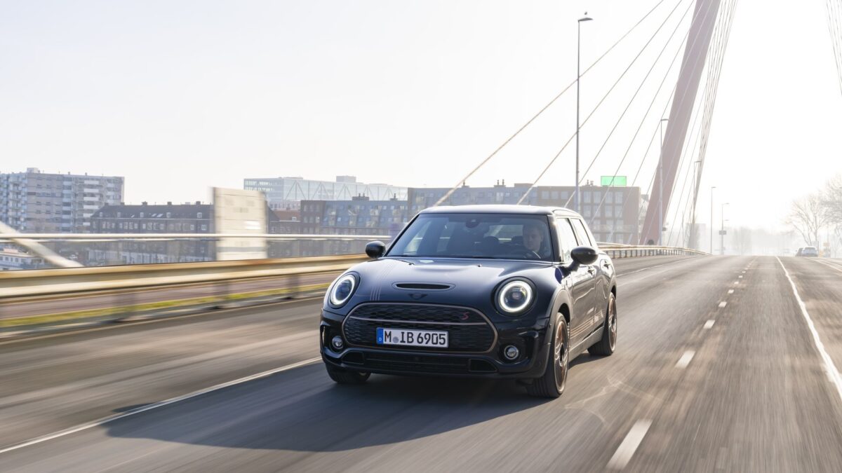 MINI CLUBMAN